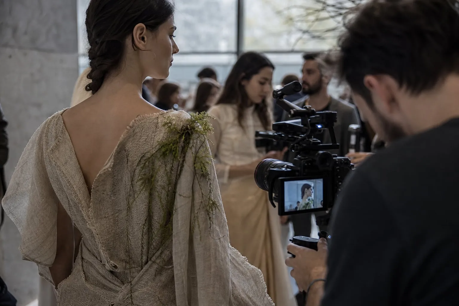 Filmar moda sustentável: guia prático em espaços culturais